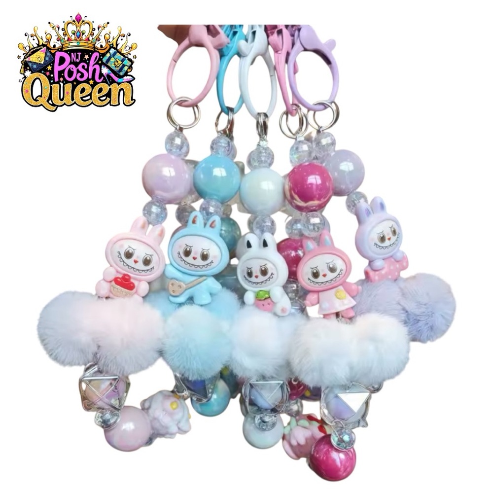 THE MONSTERS LABUBU PomPom Charm Keychain